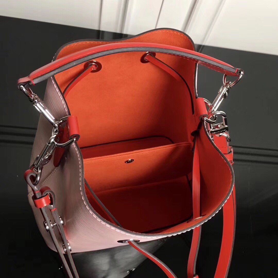 Louis Vuitton Bucket Bags